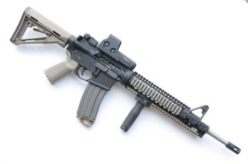 magpul-industries-mag013-FDE